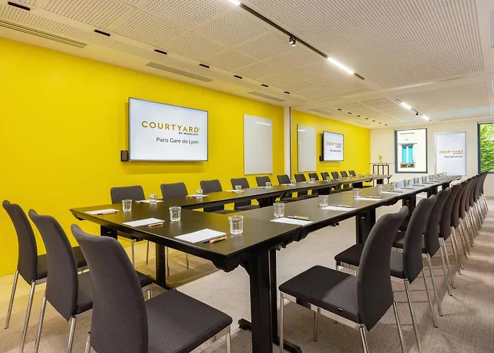 Courtyard By Marriott Gare De Lyon